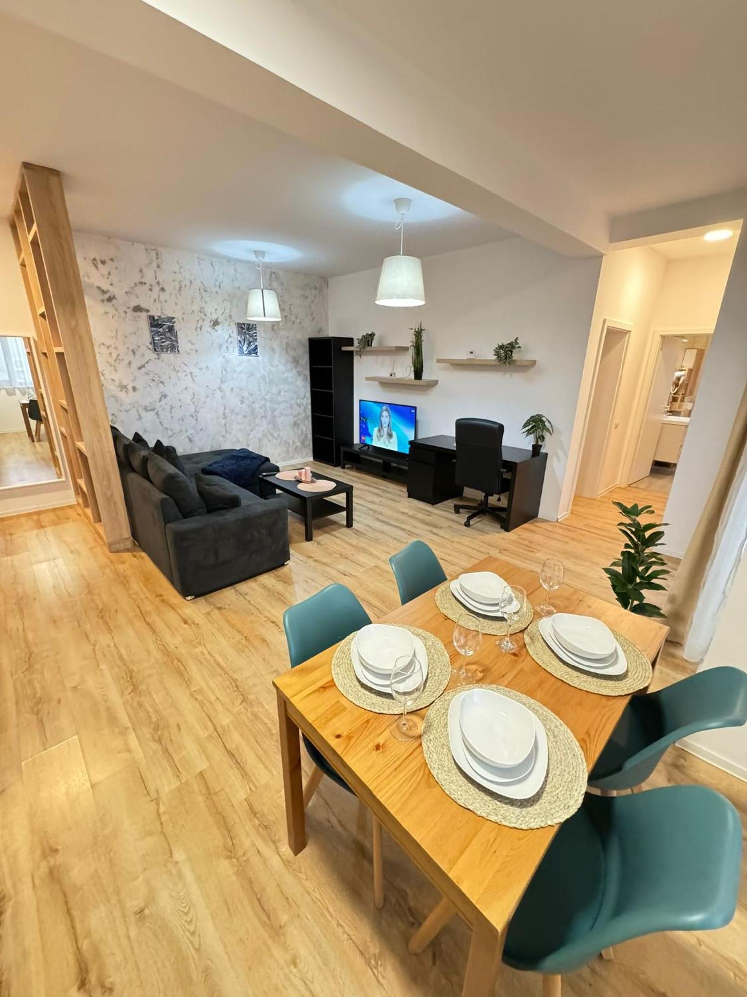 Lipatti 15 Premium Apartments By Glam Apartments ティミショアラ エクステリア 写真